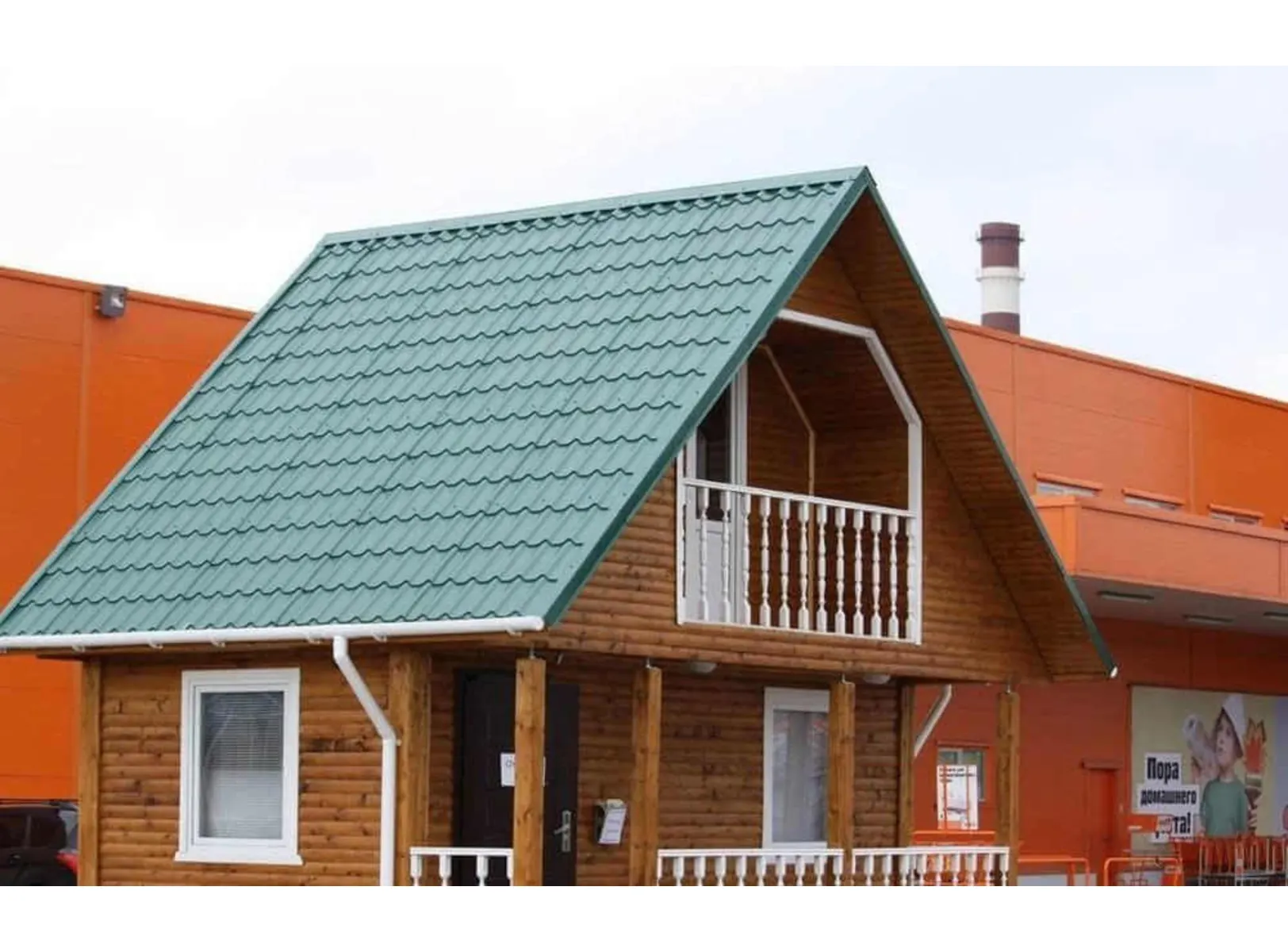 Металлочерепица Металл-Профиль Супермонтеррей 0,5 VikingMP® E RAL 6005 Зеленый мох