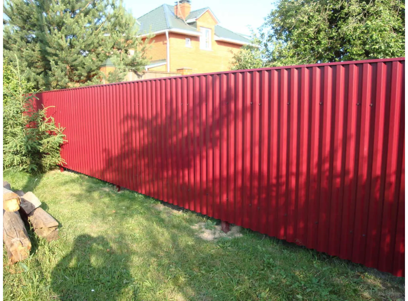 Профлист Grand Line C20В 0.5 Velur RAL 3009 Оксидно-красный