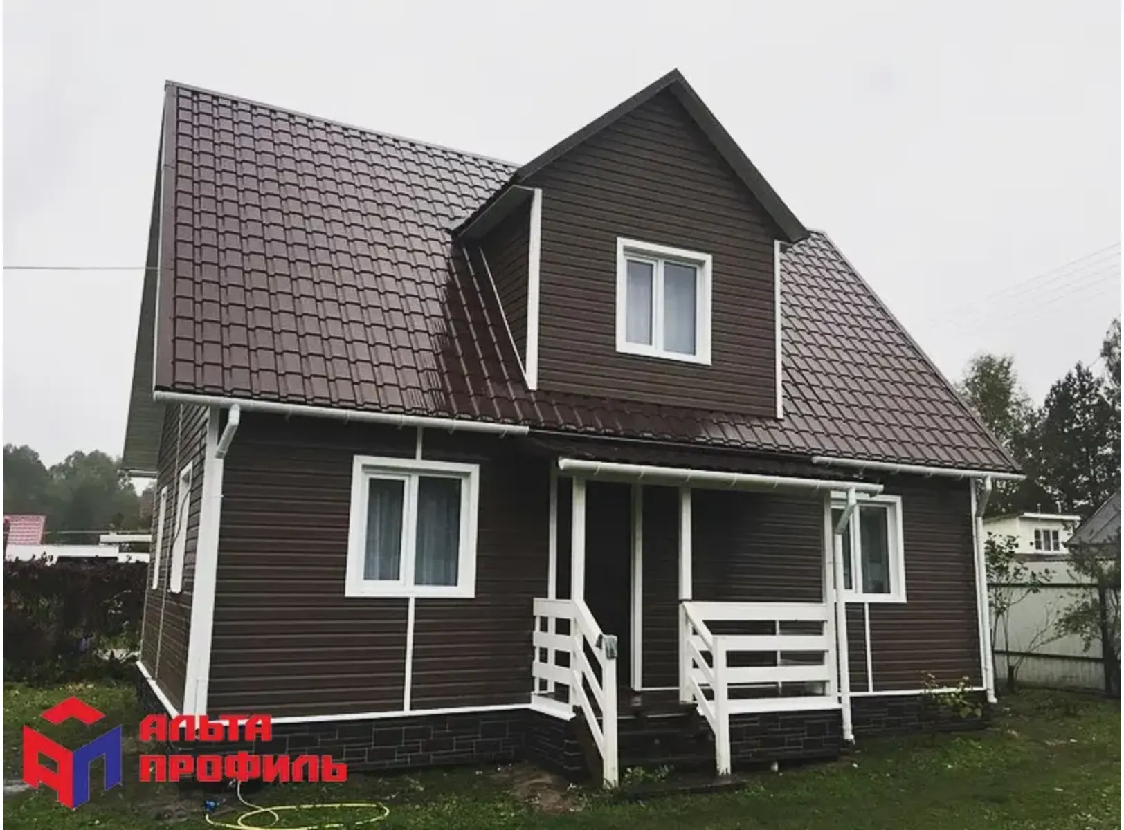 Сайдинг акриловый Канада Плюс ПРЕМИУМ 1.1х230х3660 мм Орех тёмный