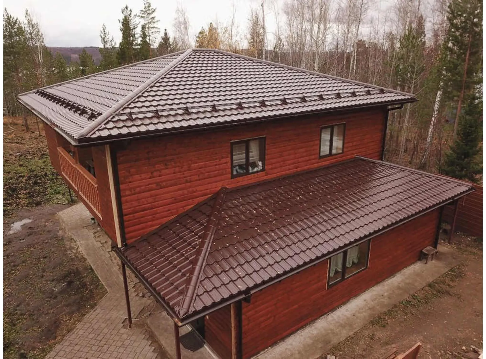 Металлочерепица Grand Line Kvinta Uno 0,45 Drap RAL 8017 Шоколад